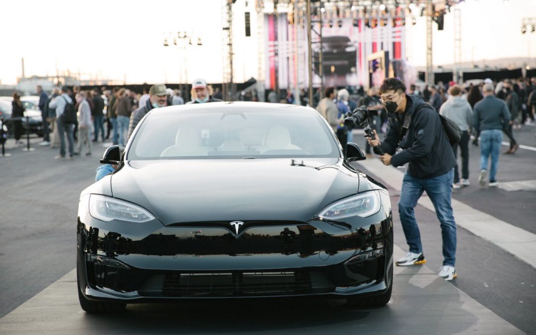 Tesla utilizará un nuevo cristal de AGP para su Plaid Model S